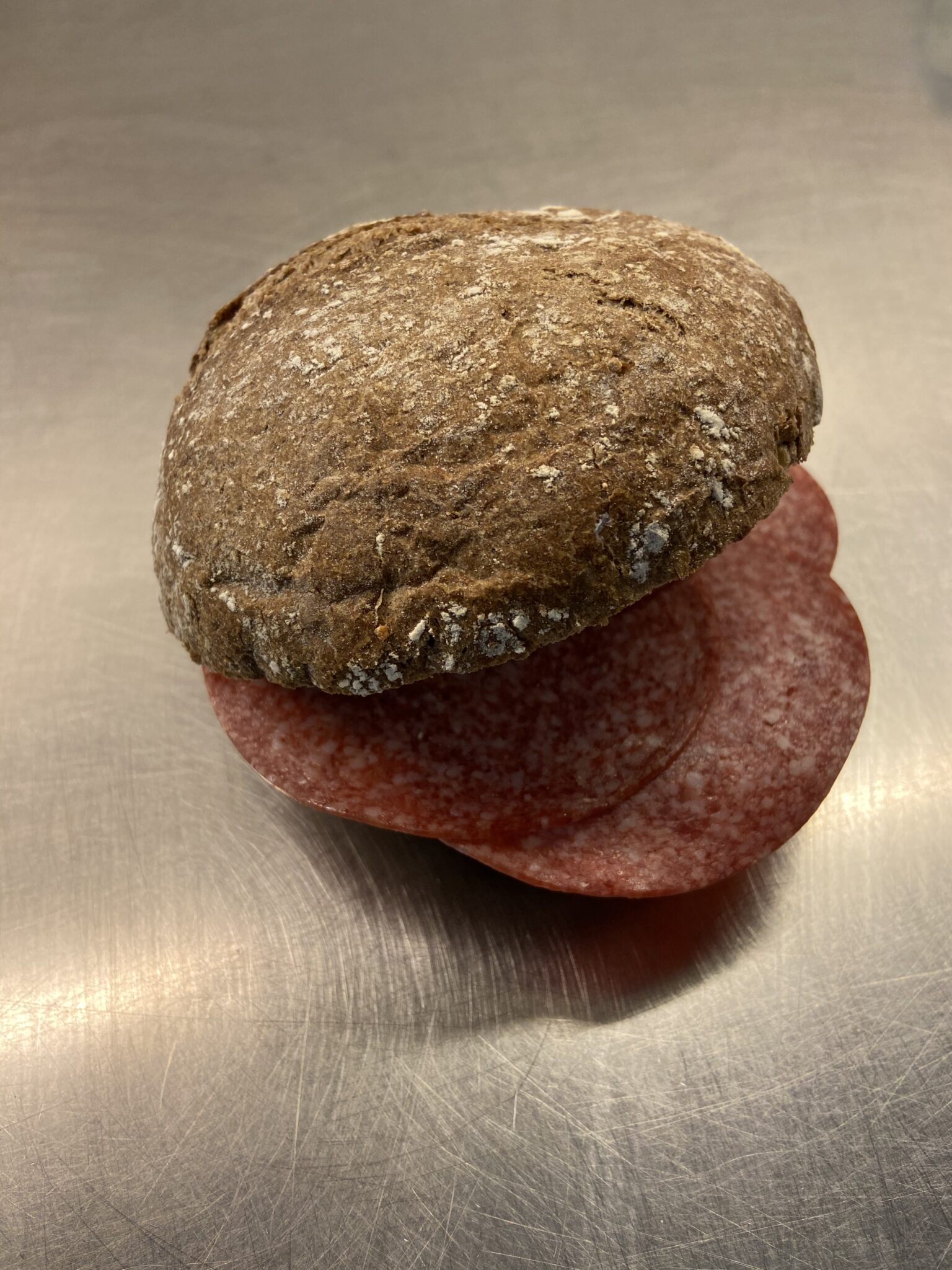 Broodje Salami arjansbroodjes.nl